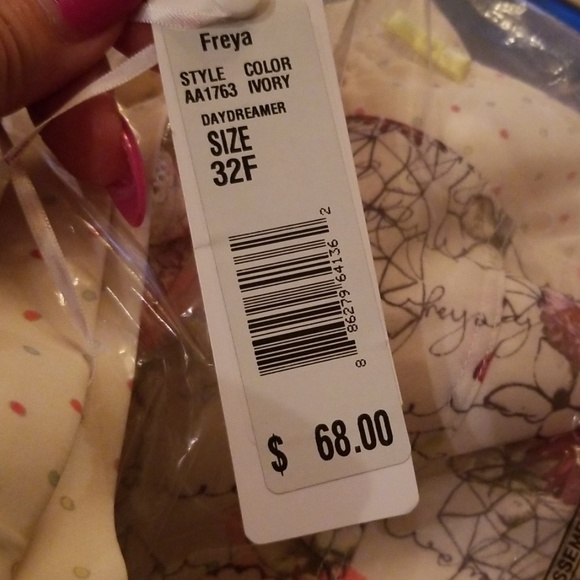 NWT FREYA 32F Daydreamer bra ivory